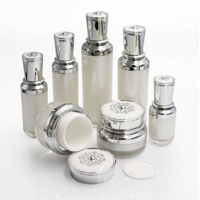 بسته بندی محصولات آرایشی بسته بندی محصولات آرایشی 50ml 60ml 100ml 120ml